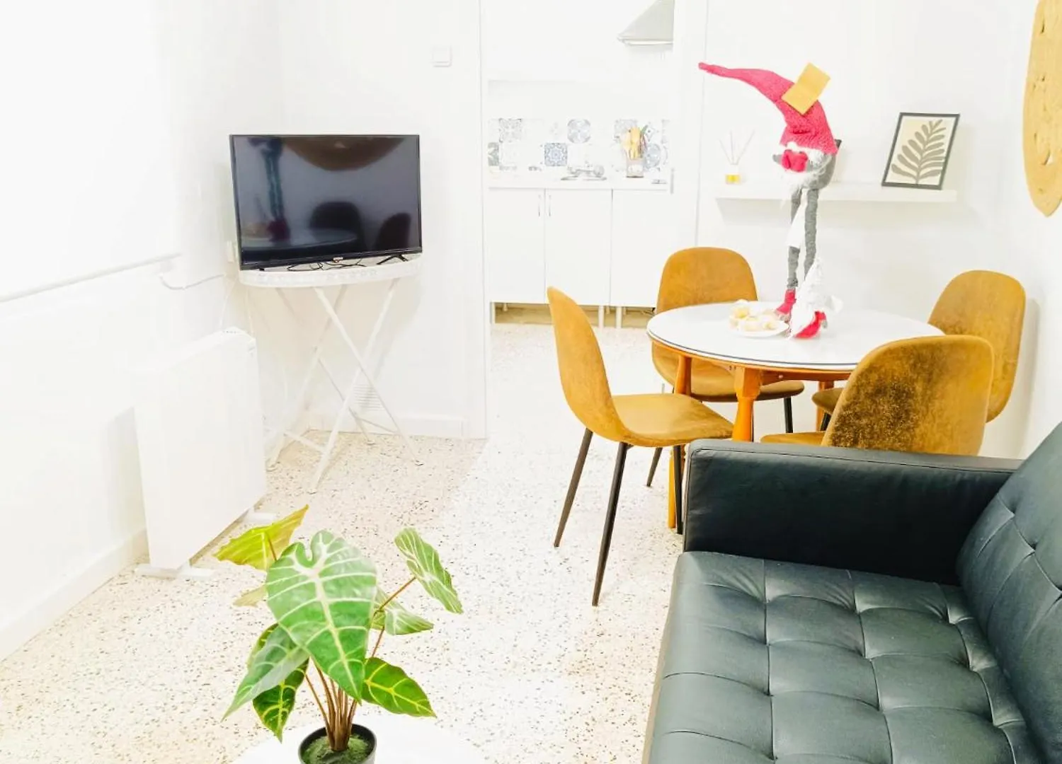 Apartamento Completo Con Patio Y Terraza - El Carpio Centro - Cordoba - Wifi